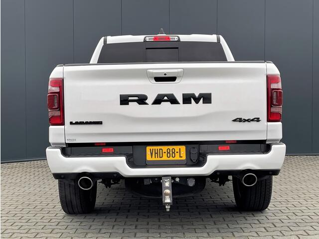 Dodge 1500 RAM LARAMIE/SPORT GROOT SCHERM NIGHT EDITION LPG
