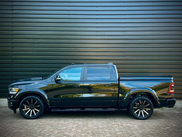 Dodge 1500 Ram 5.7 V8 4x4 SPORT NIGHT|PANO|360|H/K VOL!