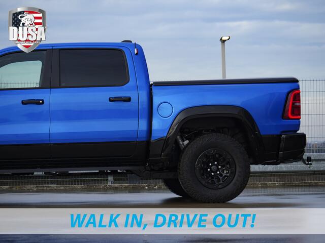 Dodge 1500 RAM | RHO | 3.0L Twin-Turbo I6 | 4x4 | Crew Cab | Incl BPM Prijs incl BPM | Panoramadak | 14,4-inch Touchscreen | Passenger Display | Getoonde accessoires zijn verkrijgbaar tegen meerprijs