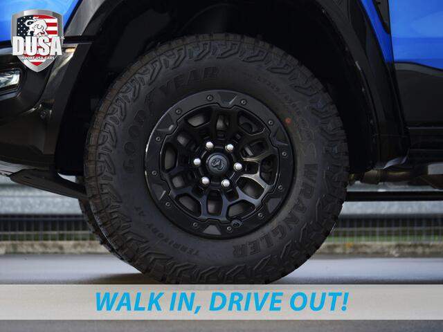 Dodge 1500 RAM | RHO | 3.0L Twin-Turbo I6 | 4x4 | Crew Cab | Incl BPM Prijs incl BPM | Panoramadak | 14,4-inch Touchscreen | Passenger Display | Getoonde accessoires zijn verkrijgbaar tegen meerprijs