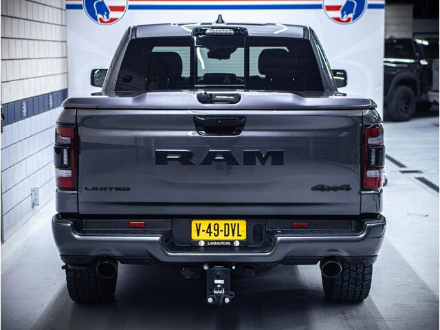 Dodge 1500 Ram Limited Night | 5.7L HEMI V8 4x4 Crew Cab