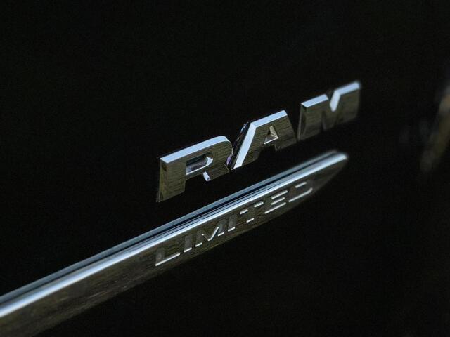 Dodge 1500 RAM 5.7 V8 HEMI 4X4 LIMITED
