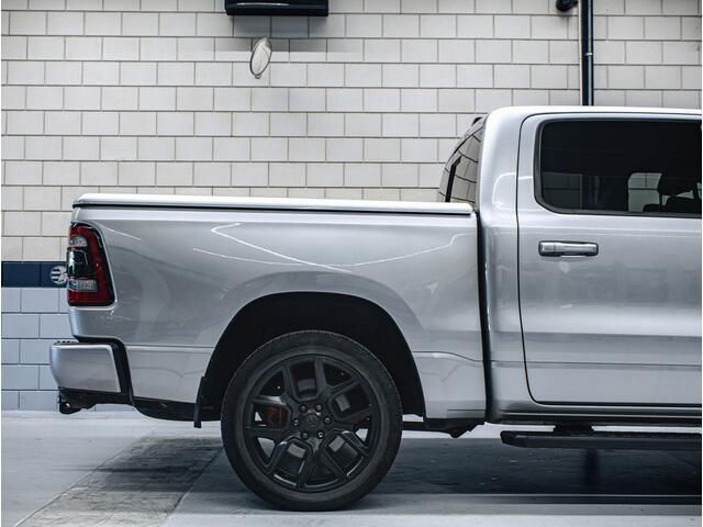 Dodge 1500 Ram Sport Night | Panoramadak | 5.7L HEMI V8 4x4 Crew Cab