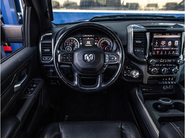 Dodge 1500 Ram Sport Night | Panoramadak | 5.7L HEMI V8 4x4 Crew Cab