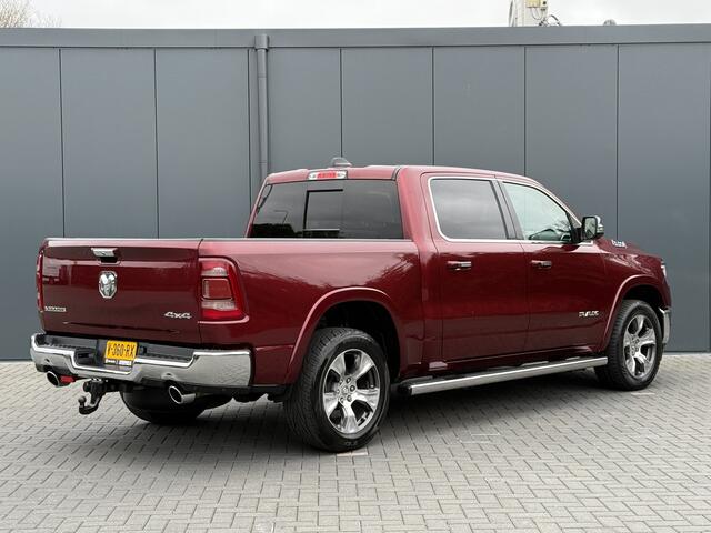 Dodge 1500 Ram 5.7 V8 LARAMIE / LPG / TREKHAAK 3.5T / ADAPTIVE CRUISE / CAMERA / PANO / 12 INCH SCREEN / DELMONICO RED