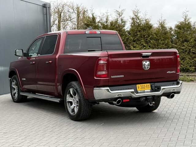 Dodge 1500 Ram 5.7 V8 LARAMIE / LPG / TREKHAAK 3.5T / ADAPTIVE CRUISE / CAMERA / PANO / 12 INCH SCREEN / DELMONICO RED