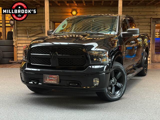 Dodge 1500 Ram 5.7 V8 Classic LPG, Apple Carplay, Leder, CruisControl, Schuifdak