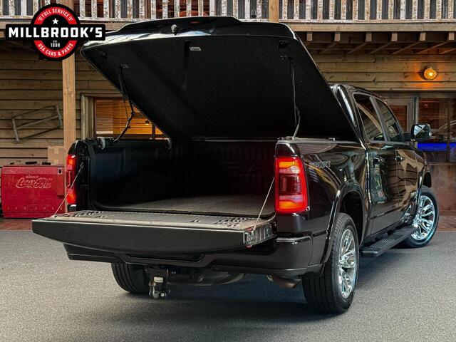 Dodge 1500 Ram Laramie Sport Pentastar, origineel Nederlands, 1e eigenaar, Panorama, Apple Carplay