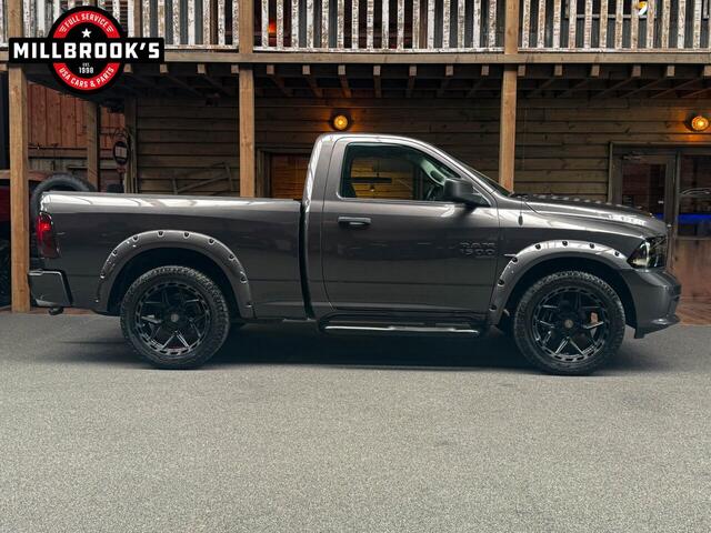 Dodge 1500 Ram 5.7 V8 Classic Single Cab Widebody 1e eigenaar, LPG