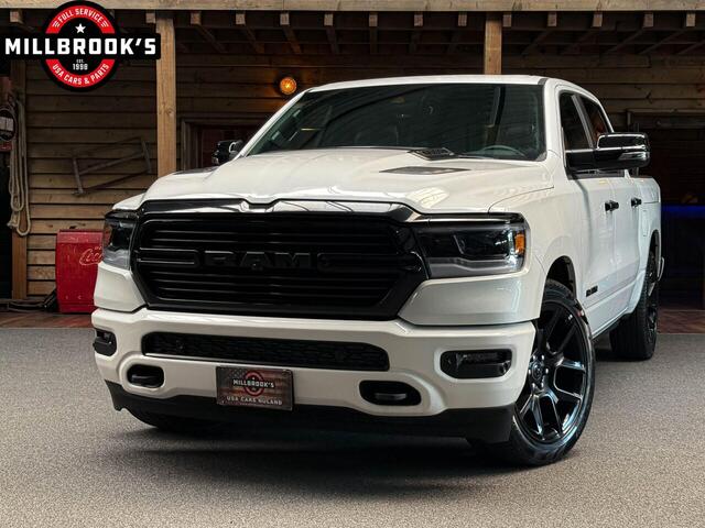 Dodge 1500 Ram 5.7 V8 Laramie Night, BPM VRIJ, Rambox, Adaptieve Cruise Control, LPG, Panoramadak, 12'' s