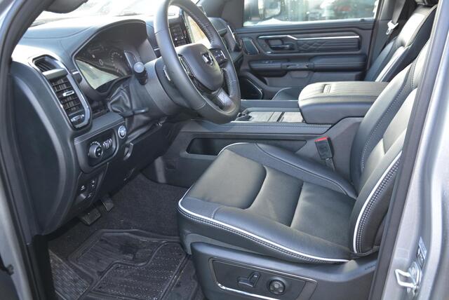 Dodge 1500 Ram 3.0 V6 4x4 Crew Cab Limited | Ram Box | LPG + cover