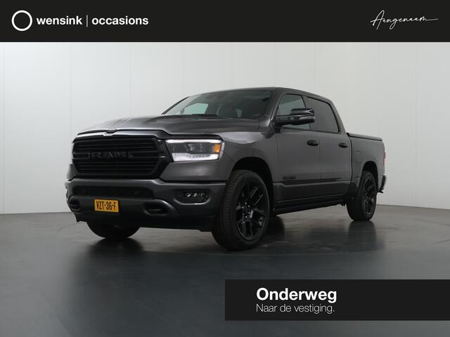 Dodge 1500 Ram 5.7 V8 4x4 CREW CAB | LARAMIE SPORT | PRINS LPG | NL AUTO | 3500 KG TREKHAAK | BED COVER | NAVIGATIE | 360 GRADEN CAMERA | HARMAN / KARDON AUDIO | STOELVERWARMING | STOEL VERKOELING | CARPLAY | ANDROID AUTO | SPORT