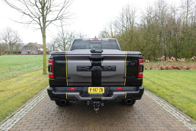 Dodge 1500 Ram 5.7 V8 4x4 Crew Cab 5'7 Laramie | Luchtvering | Panodak | Harman Kardon | Adaptive Cruise |