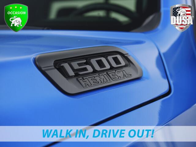 Dodge 1500 RAM | | Bighorn | 5.7 HEMI V8 | 4x4 | Crew Cab | Build To Serve | Deksel | LPG | Panorama dak Nieuw Binnen!