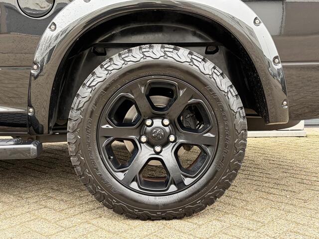 Dodge 1500 Ram 5.7 V8 4x4 Quad Cab 6'4 Laramie | Pano | H & K | Camera | Parkeer sensoren | LPG |