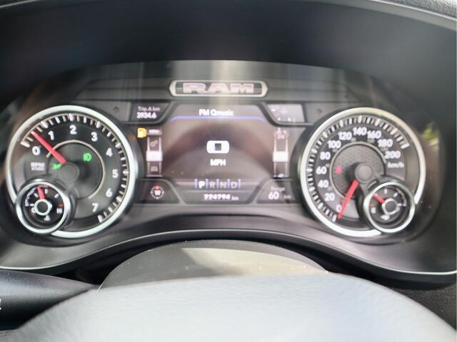 Dodge 1500 Ram 5.7 V8 4x4 Crew Cab SPORT