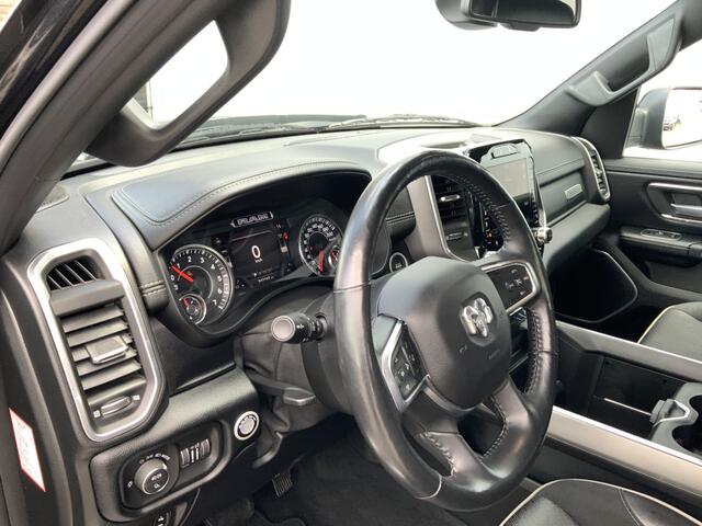 Dodge 1500 RAM LARAMIE MARGE !! Automaat 4x4 DubCab 5 Pers Volle Auto Trekhaak 3500 kg Euro 6 Benzine/LPG