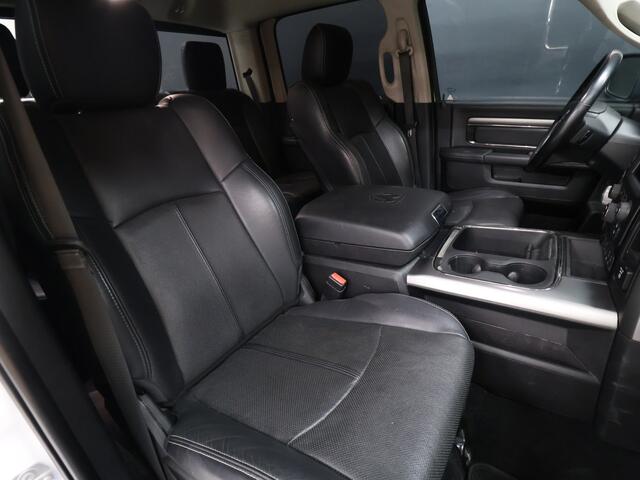 Dodge 1500 Ram 5.7 V8 4x4 Crew Cab Laramie [TREKHAAK, CAMERA, STOELVERWARMING/VENTILATIE, ELEKTRISCH VERSTELBARE STOELEN, BLUETOOTH, STUURVERWARMING, CRUISE, LPG, NIEUWSTAAT]