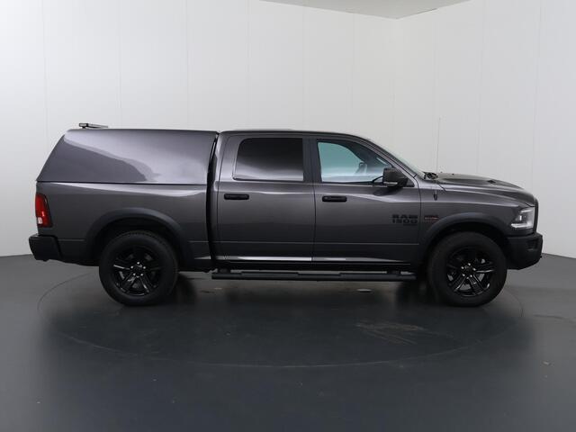 Dodge 1500 Ram 5.7 V8 | 4x4 | Crew Cab | Prins LPG | Huifopbouw | Navigatie | Parkeercamera | Open uitlaatsysteem | Trekhaak | LM Velgen | Lederen bekleding | Alpine Sound |