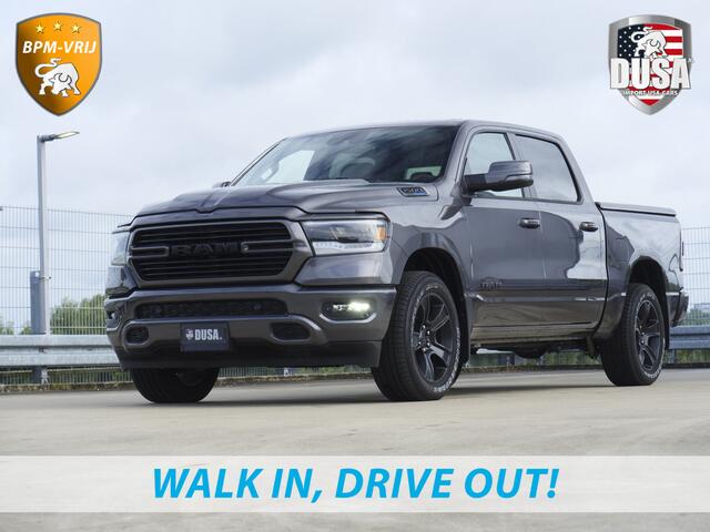 Dodge 1500 RAM | Laramie Sport | 5.7 V8 | HEMI | 4x4 | Crew Cab Panoramadak | Leder | Uconnect touchscreen | Nieuw binnen!