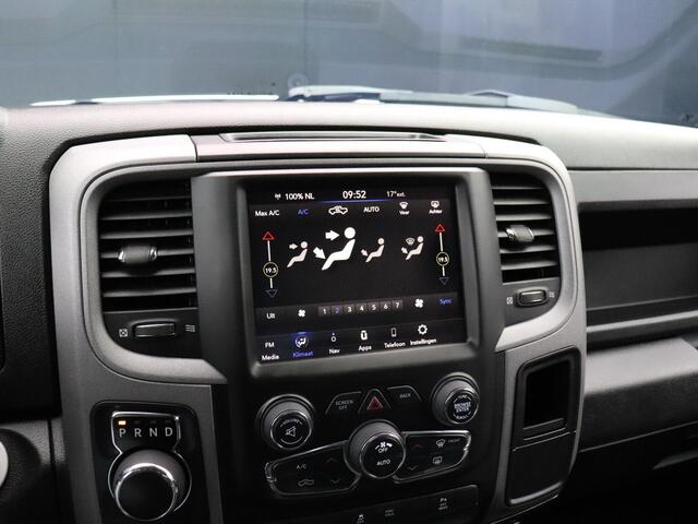 Dodge 1500 Ram classic | TREKHAAK | CRUISE | NAVI | PDC |