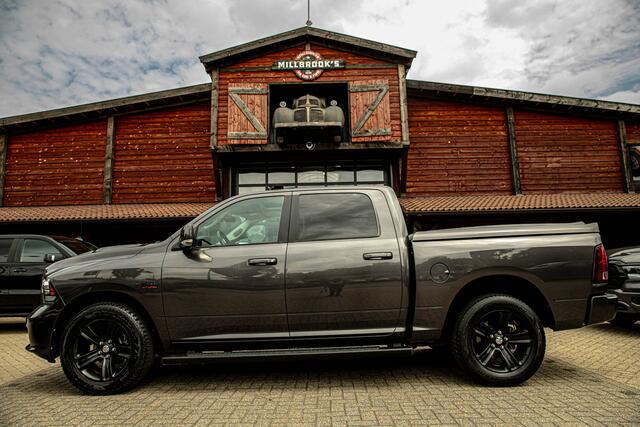 Dodge 1500 Ram 5.7 V8 Crew Cab 5'7 sport !! Lage bijtelling !!