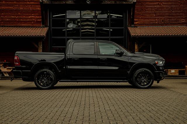 Dodge 1500 ram Ram laramie V8