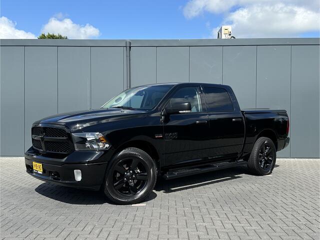 Dodge 1500 Ram 5.7 V8 CLASSIC NIGHT 4x4 / PRINS LPG / BPM VRIJ / CAMERA / NAVI / 3.5T TREKHAAK / ECC / CRUISE / DUBBEL CABINE
