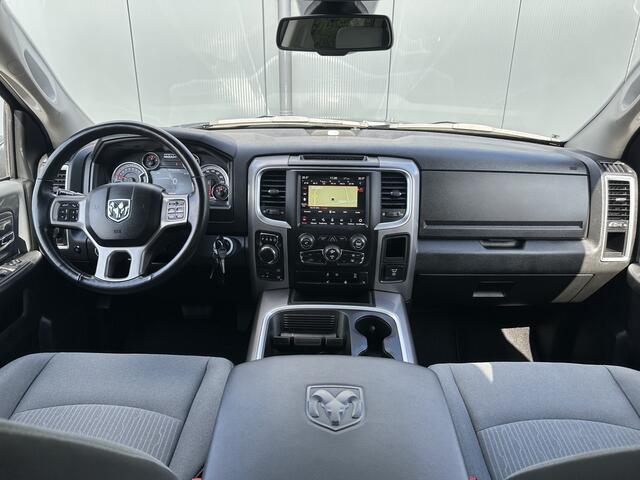 Dodge 1500 Ram 5.7 V8 CLASSIC NIGHT 4x4 / PRINS LPG / BPM VRIJ / CAMERA / NAVI / 3.5T TREKHAAK / ECC / CRUISE / DUBBEL CABINE