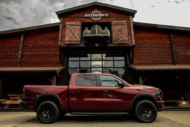 Dodge 1500 Ram Rebel Night !! Actie !!! Laatste rebel v8 .