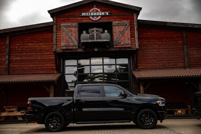 Dodge 1500 Ram 5.7 V8 4x4 Crew Cab Laramie 1e eigenaar