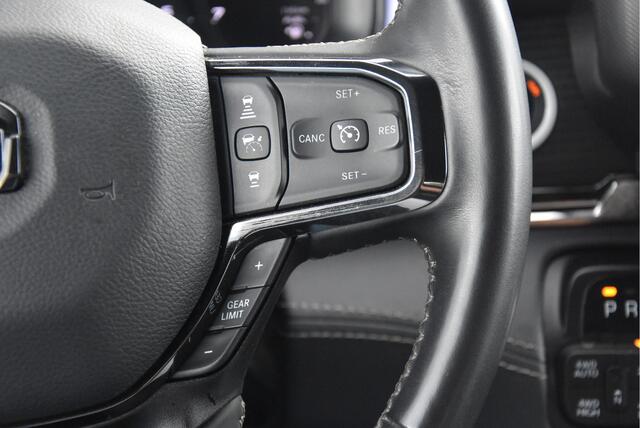 Dodge 1500 Ram 5.7 V8 4x4 Crew Cab Limited | LPG | Multifunction Tail MWK |