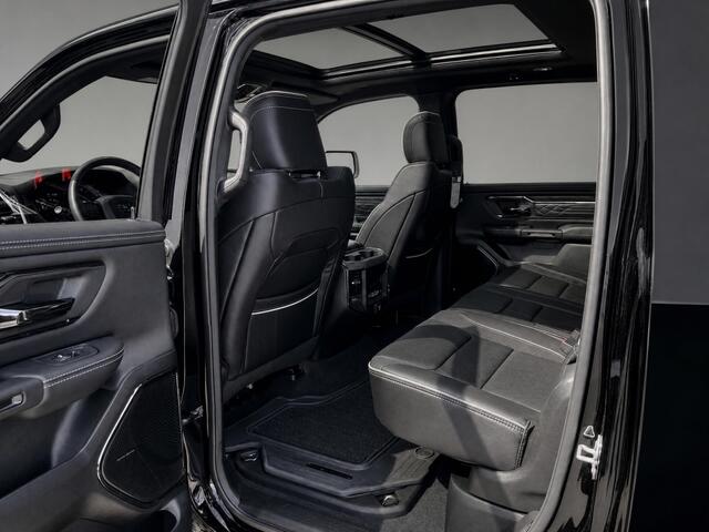 Dodge 1500 RAM LIMITED CREW CAB LIMITED NIGHT ED. | GEEN BPM! | LPG | BOMVOL! |