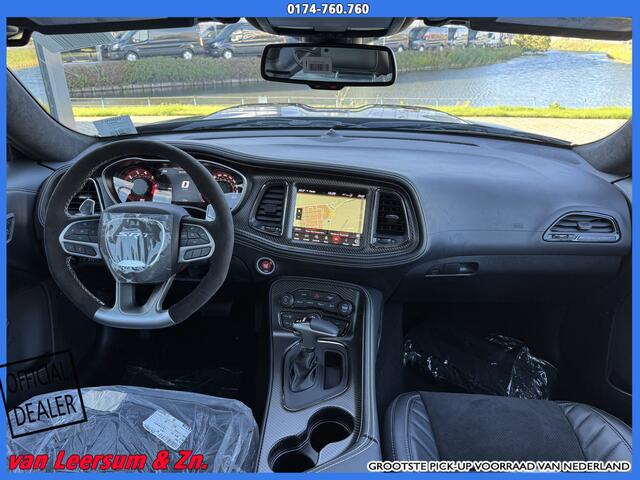 Dodge CHALLENGER SRT Hellcat Redeye Black Ghost 1 van 300