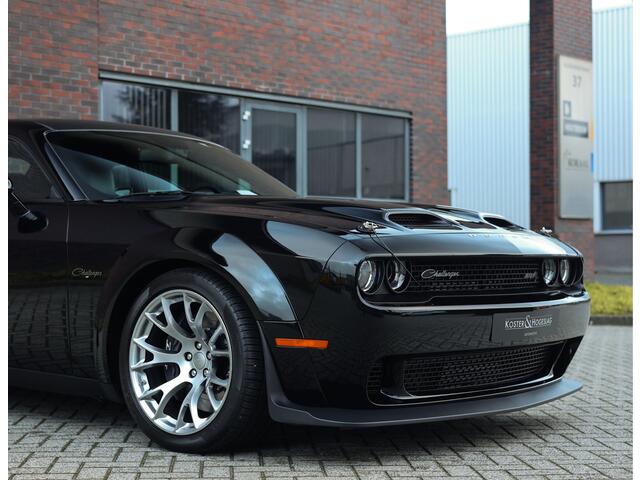 Dodge CHALLENGER SRT Hellcat Redeye Black Ghost | 1/300 - 1e eig. - Org. EU