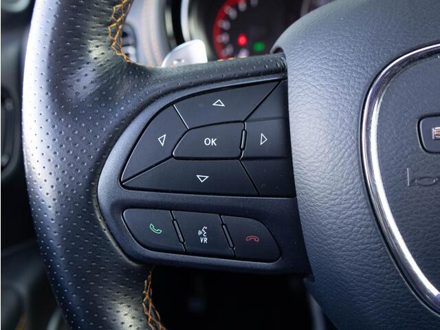 Dodge DURANGO R/T 5.7L HEMI V8 | LPG | Apple CP | Brembo | Adaptive cruise control |