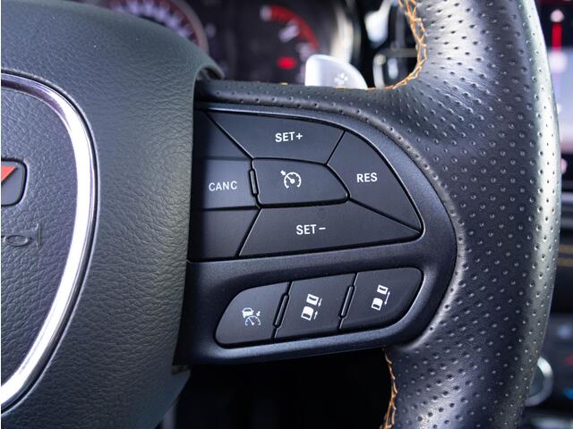 Dodge DURANGO R/T 5.7L HEMI V8 | LPG | Apple CP | Brembo | Adaptive cruise control |