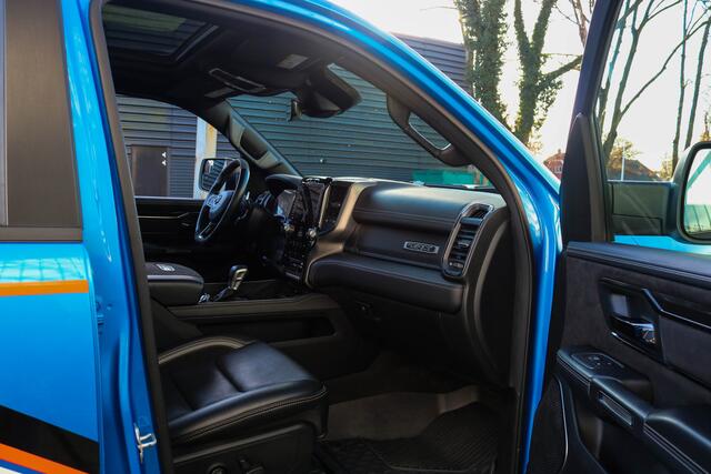 Dodge RAM PICKUP TRX 6.2 V8 1 owner * VAT * MY23 * Blue Pearl *