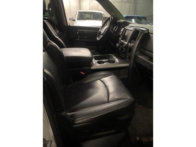 Dodge RAM PICKUP 5.7 V8 Zeer lage Bijtelling.