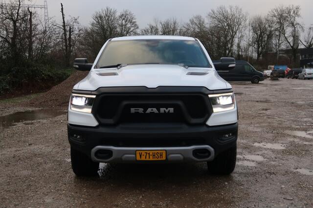 Dodge RAM PICKUP 5.7 V8 Hemi 402 pk 4x4 CC Rebel
