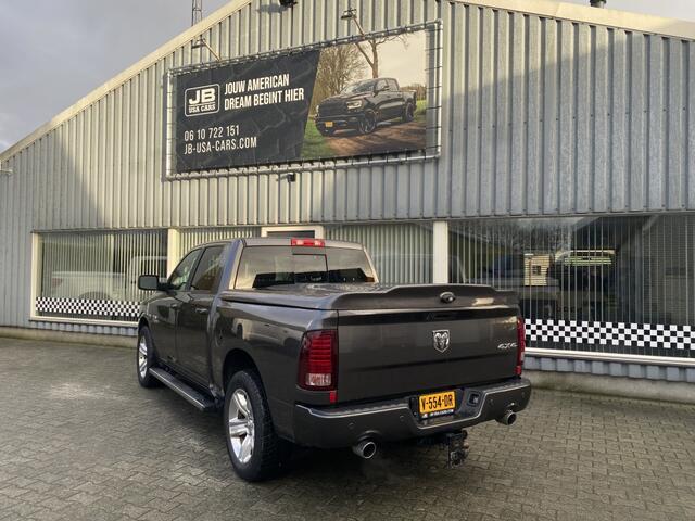 Dodge RAM PICKUP 5.7 V8 4x4 SPORT