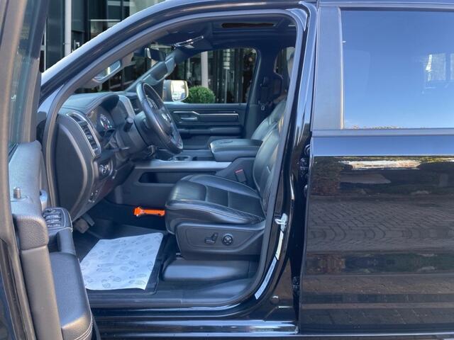 Dodge RAM PICKUP 1500 5.7 V8 4x4 Crew Cab Limited PANO-DAK/CAMERA/LEDER/STOELVENT