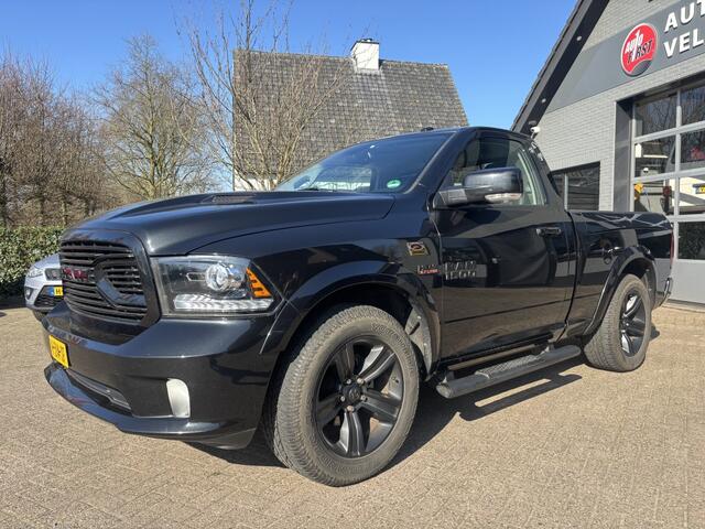 Dodge RAM PICKUP 5.7 V8 4x4 RC 6'4