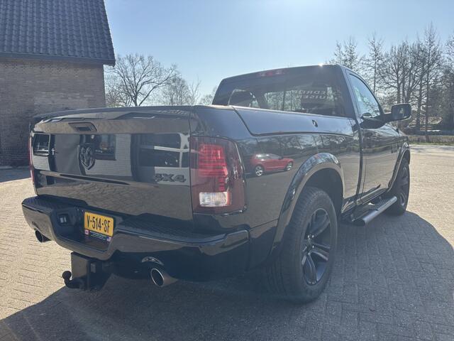 Dodge RAM PICKUP 5.7 V8 4x4 RC 6'4