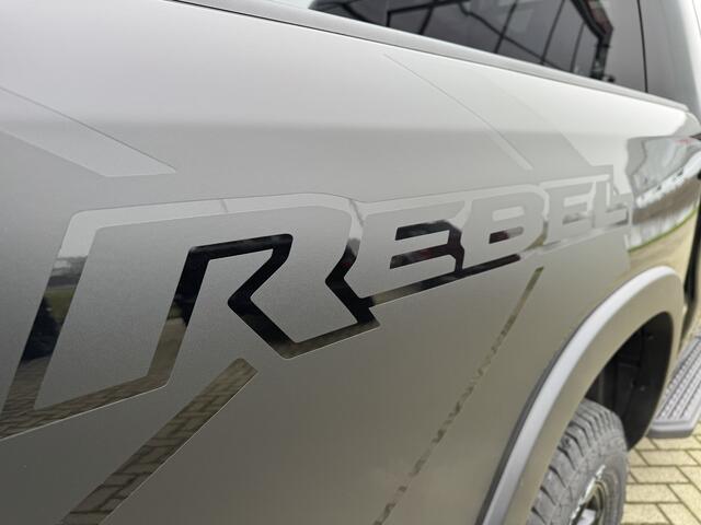 Dodge RAM PICKUP Rebel Premium | Pano | Luchtvering | Headup display
