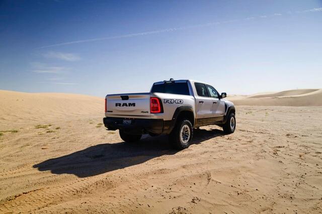 Dodge RAM PICKUP RHO (TRX) MY2025 540Pk Hurricane 3.0 L6 Level 1 Equip