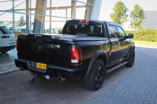 Dodge RAM PICKUP 5.7 V8 4x4 QC 6'4