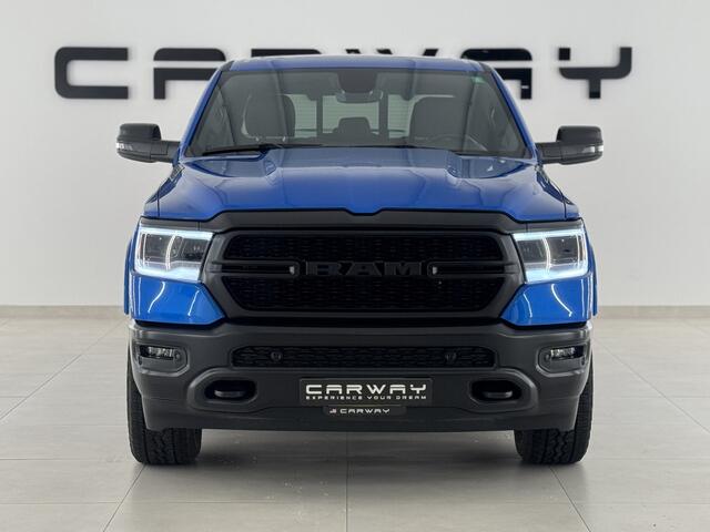 Dodge RAM PICKUP 1500 5.7 V8 4x4 Crew Cab Big Horn 6 ZITS!