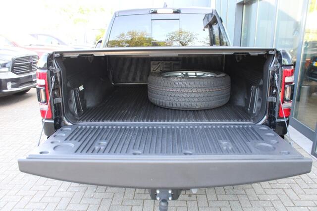 Dodge RAM PICKUP 5.7 V8 Crew Cab Laramie Luchtvering, 360 Camera HUD Adaptive Cru