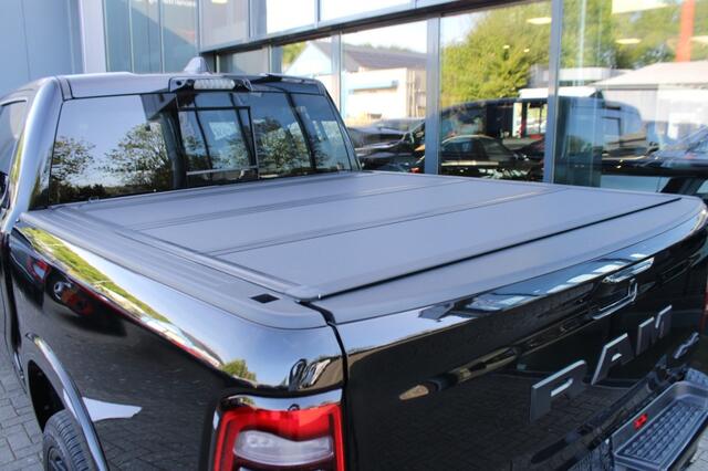 Dodge RAM PICKUP 5.7 V8 Crew Cab Laramie Luchtvering, 360 Camera HUD Adaptive Cru